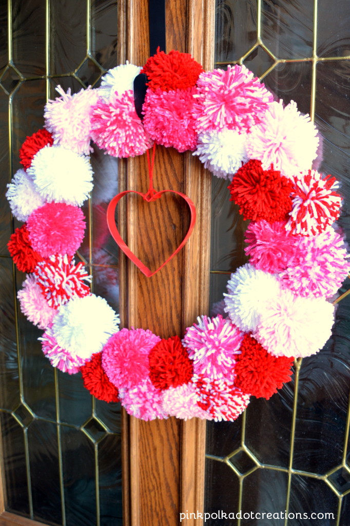 Easy Valentine's Pom Pom Wreath