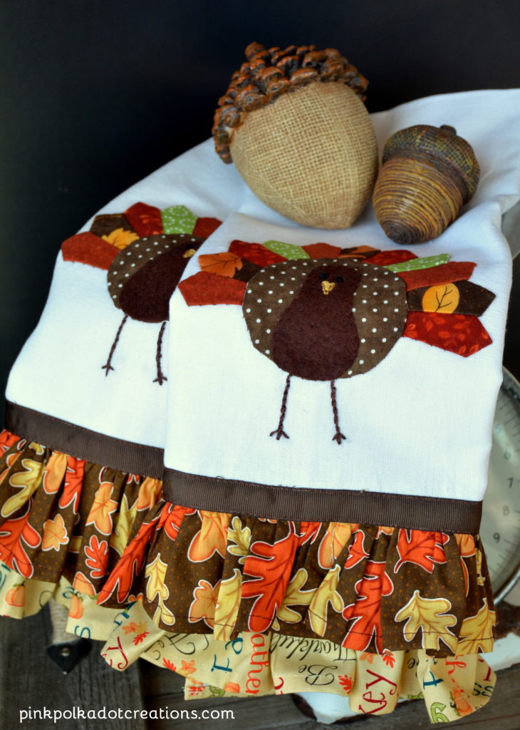 ruffled Thanksgiving dishtowel