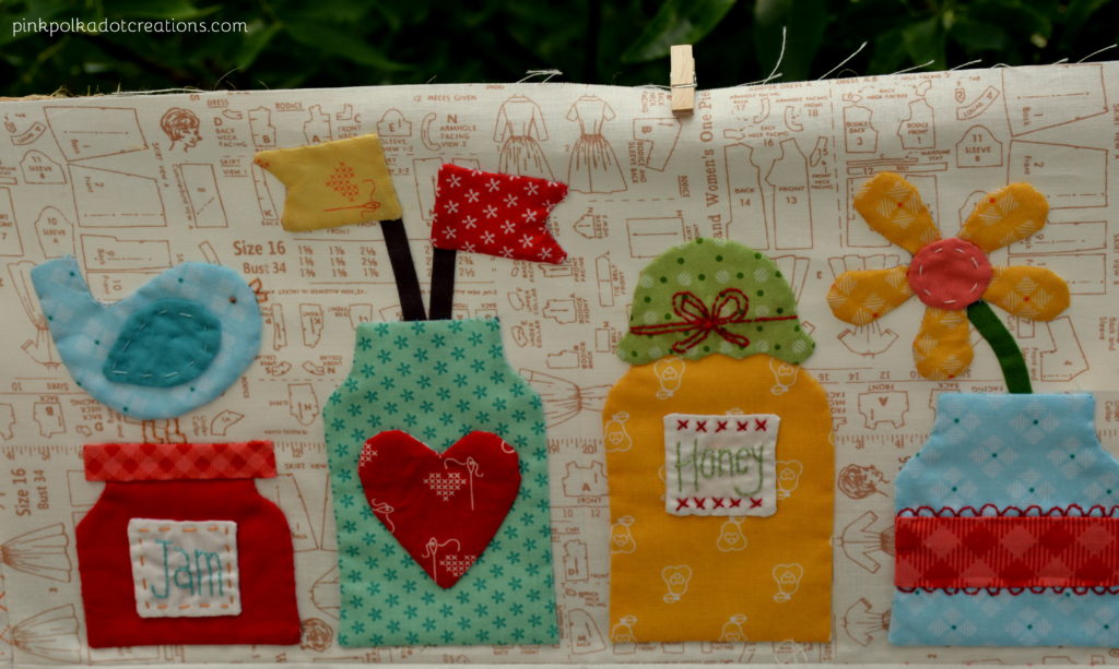 bee happy quilt-row 1